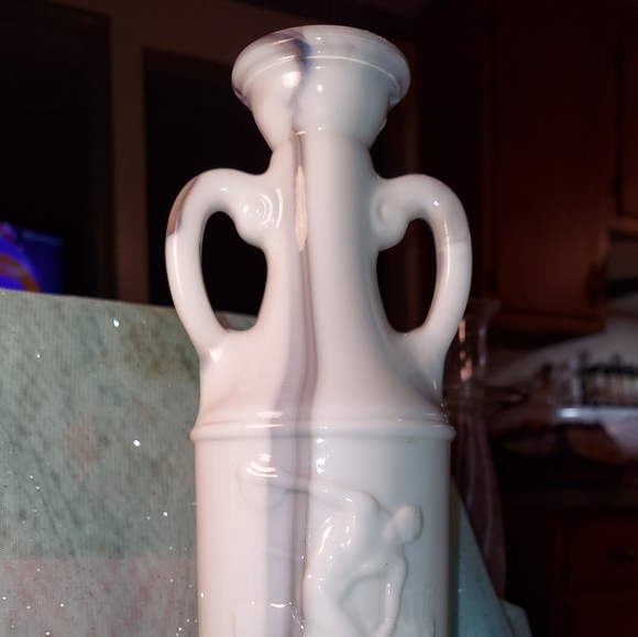 Vintage JIM BEAM Decanter Bottle W/Lid White /gray slag glass Discus Thrower - Picture 4 of 14